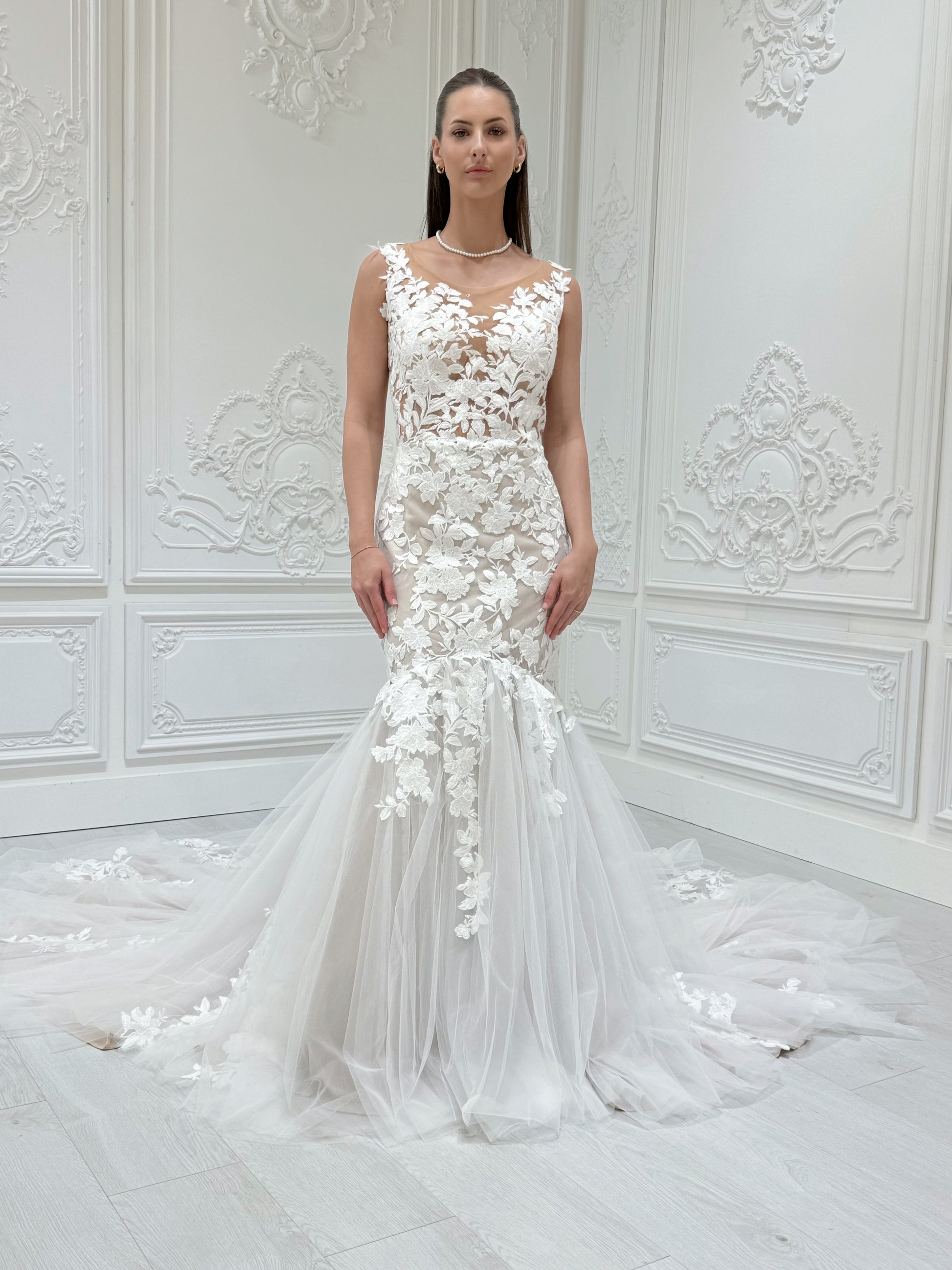 Stock sale! Custom-made champagne sleeveless floral lace embroidered mermaid wedding dress - Ting's Bridal Collection