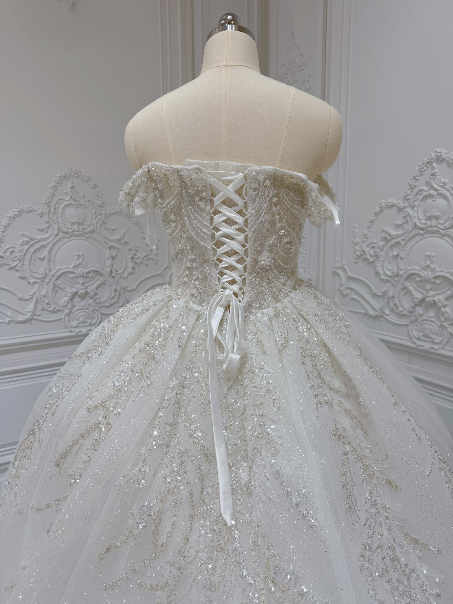 Stock Clearance! Bridal size 6! Luxury beading sparkling off the shoulder princess ballgown fairy wedding dress