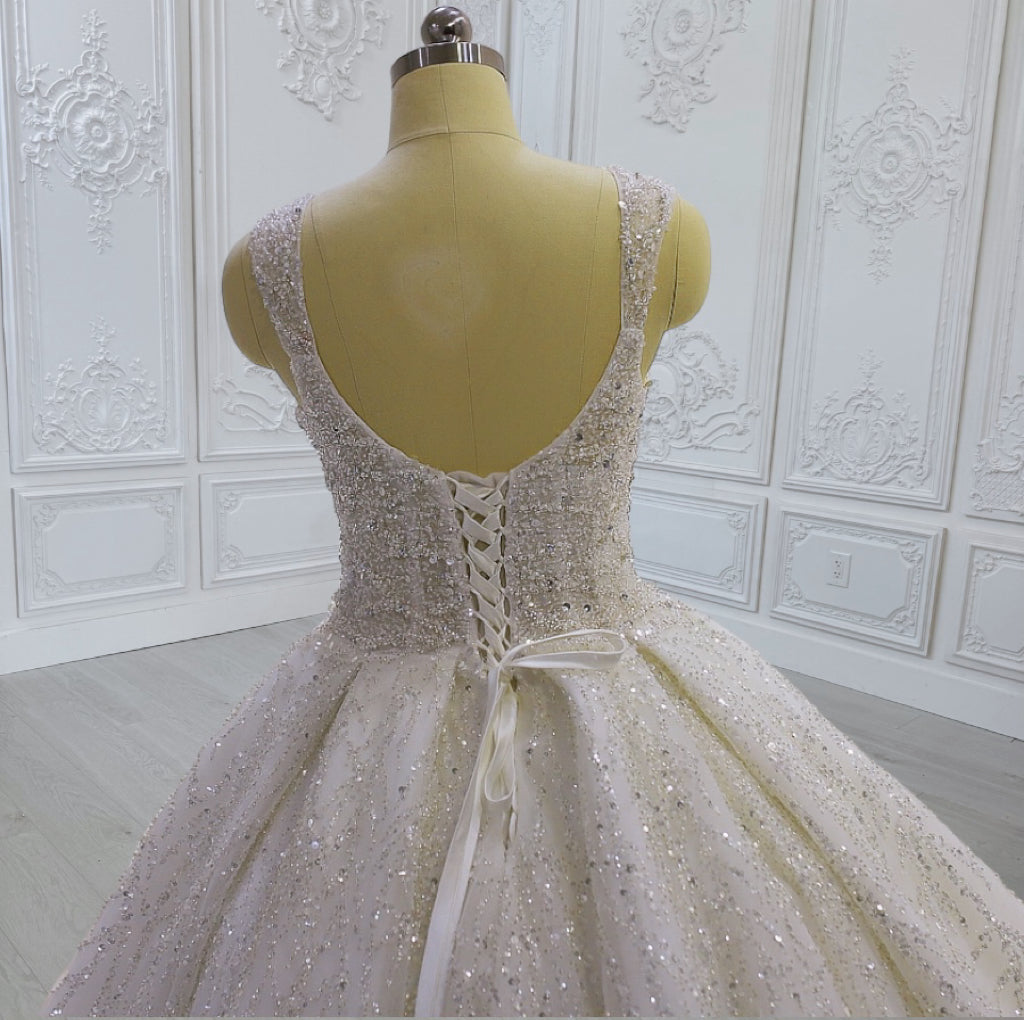 TBC-CM43 Custom-made beading lace embroidered strapped princess ballgown sparkling wedding dress