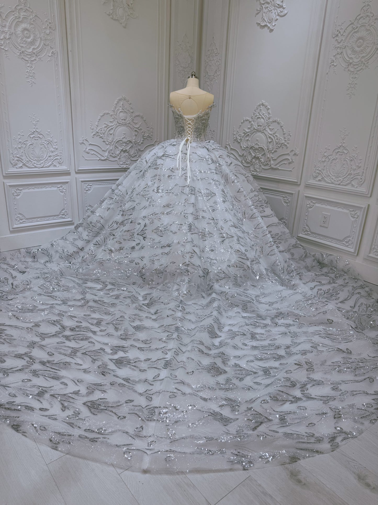 Stock Clearance! Bridal Size 10! Grey crystal beaded cap sleeve sparkling white&silver princess ballgown royal wedding dress