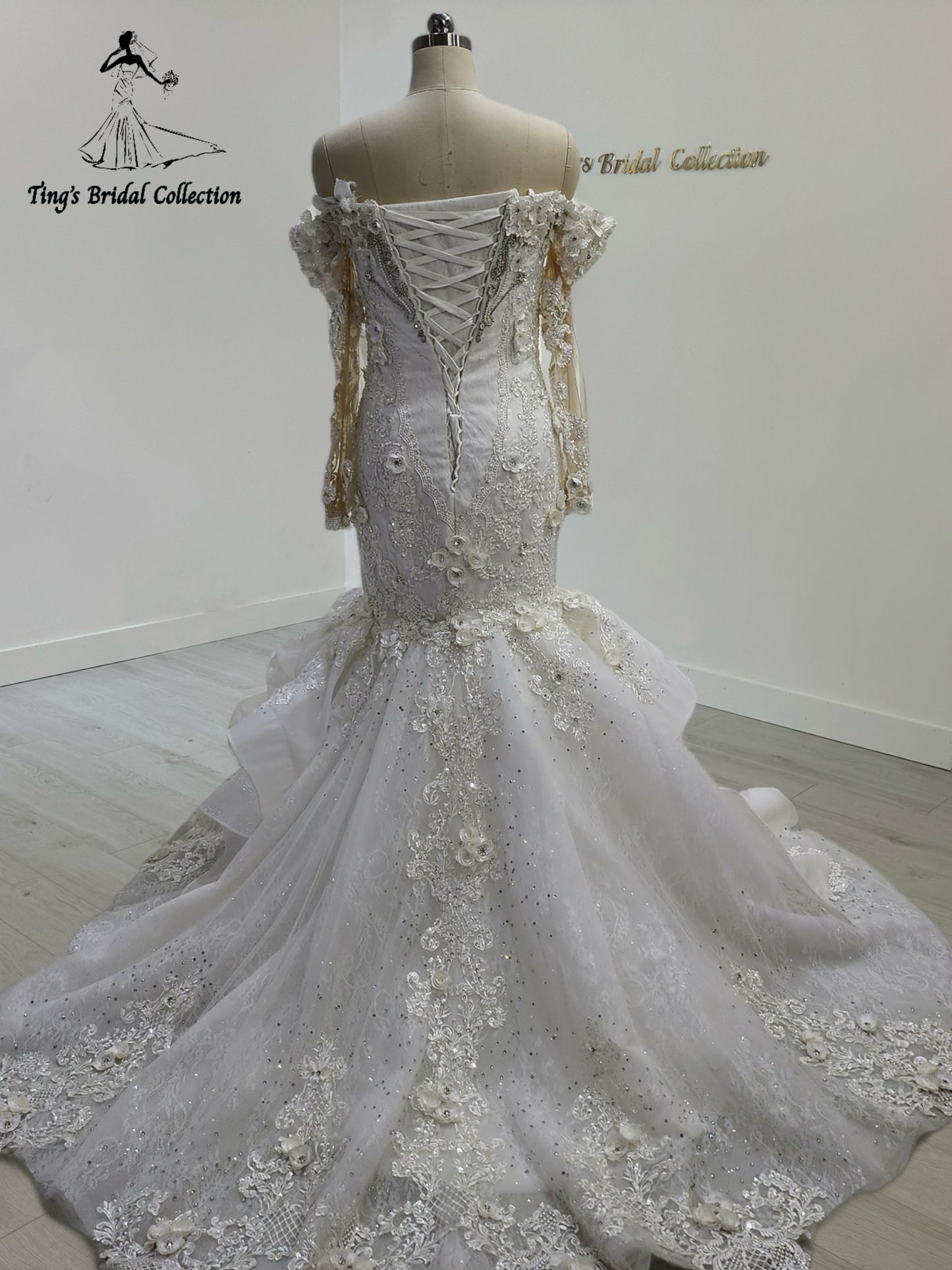 TBC-CM28 Made to order crystal beading with3D floral 2 in 1 style mermaid wedding dress with detachable ruffled skirt