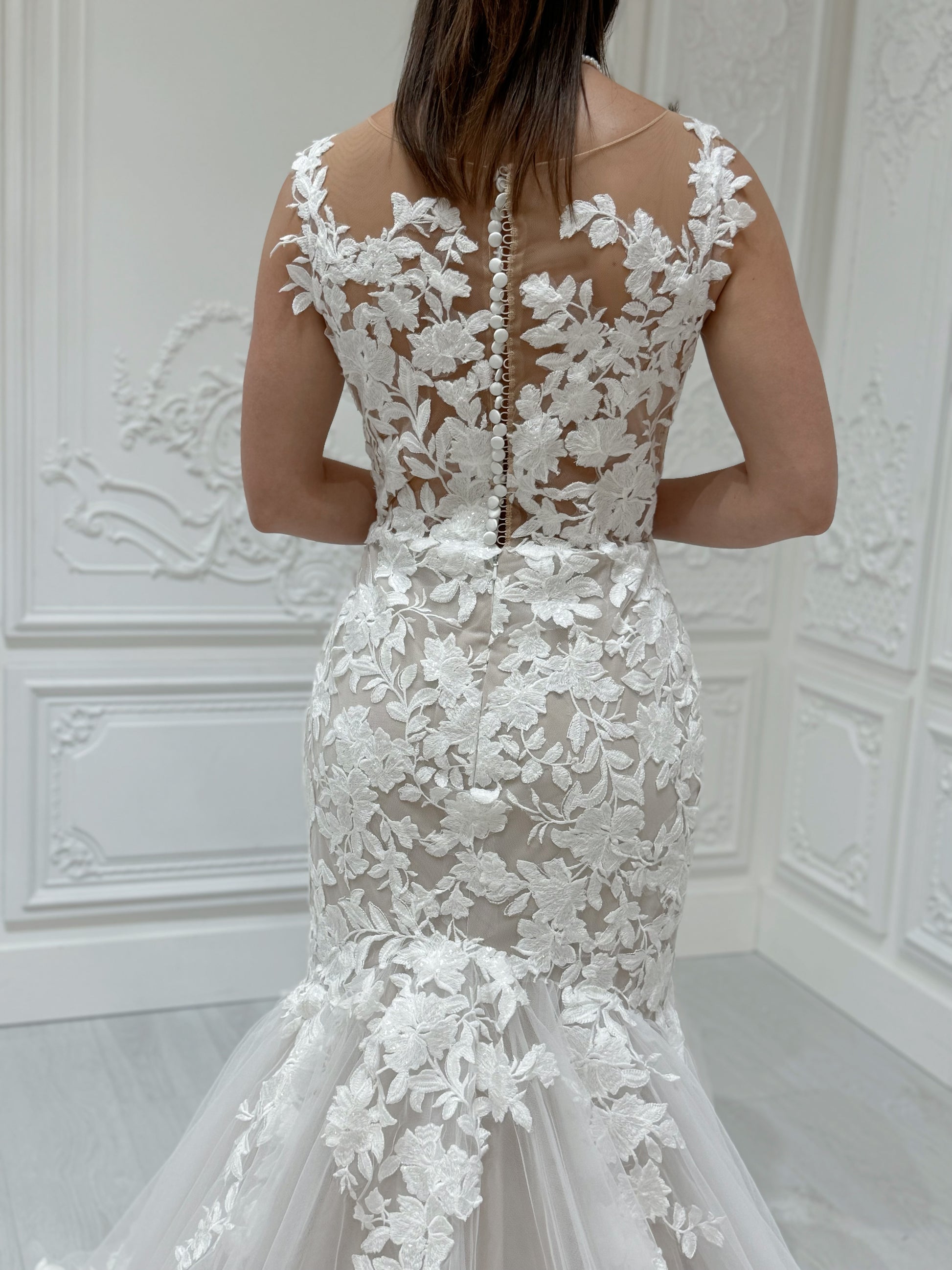 Stock sale! Custom-made champagne sleeveless floral lace embroidered mermaid wedding dress - Ting's Bridal Collection