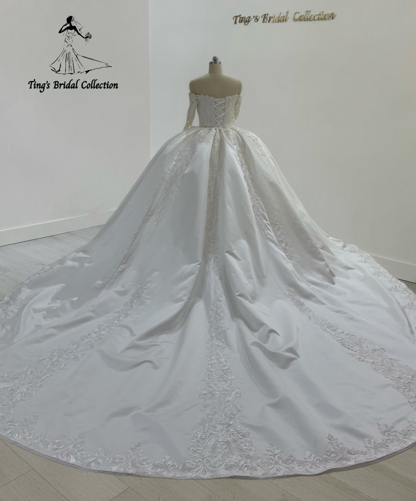 TBC-CM31 Made to order white beading lace off the shoulder long sleeve white satin princess ballgown royal wedding dress with detachable train