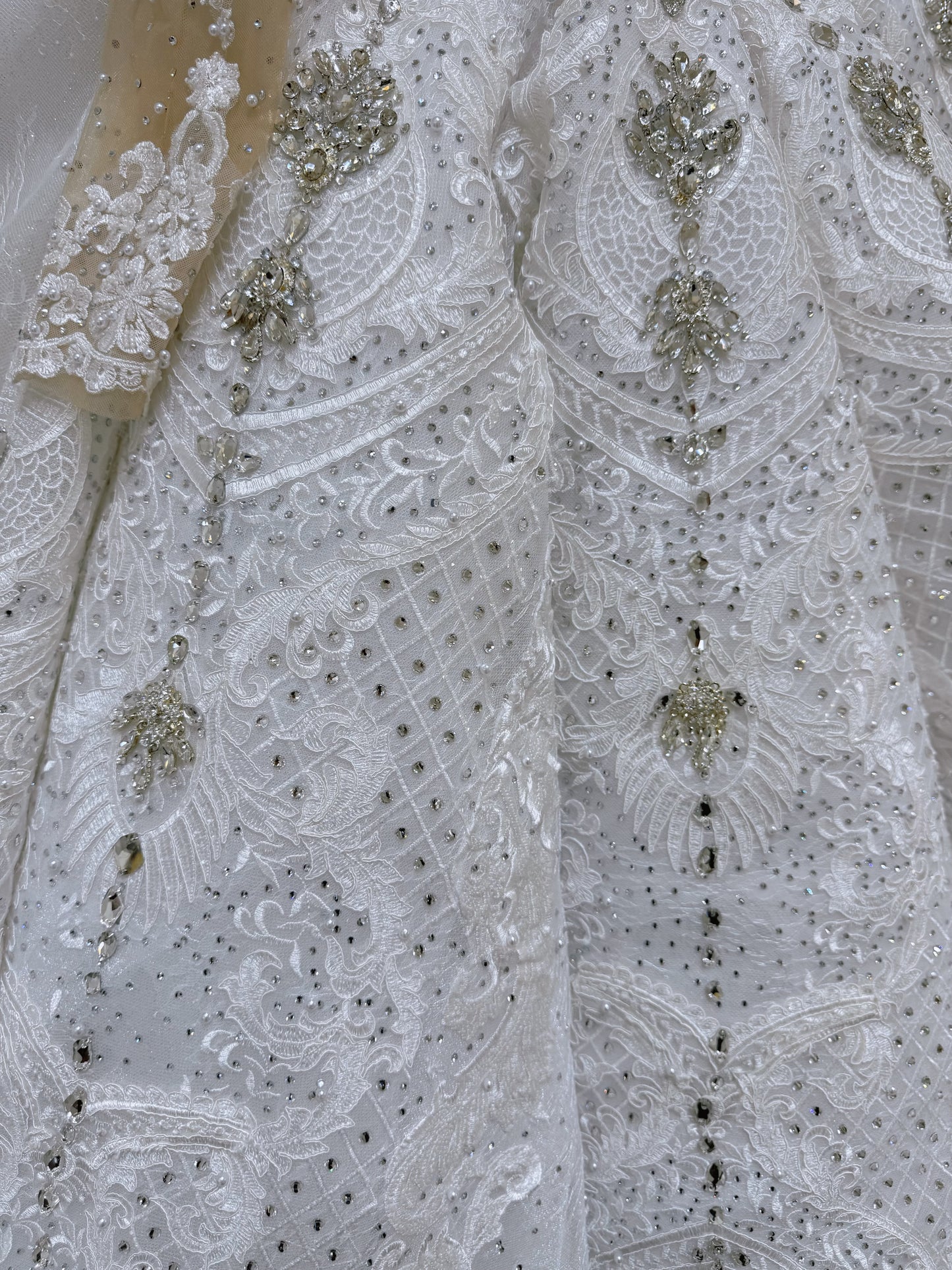 Stock Clearance! Bridal Size 12! Luxury crystal beaded with lace embroidered sparkling long sleeve high neck royal wedding dress
