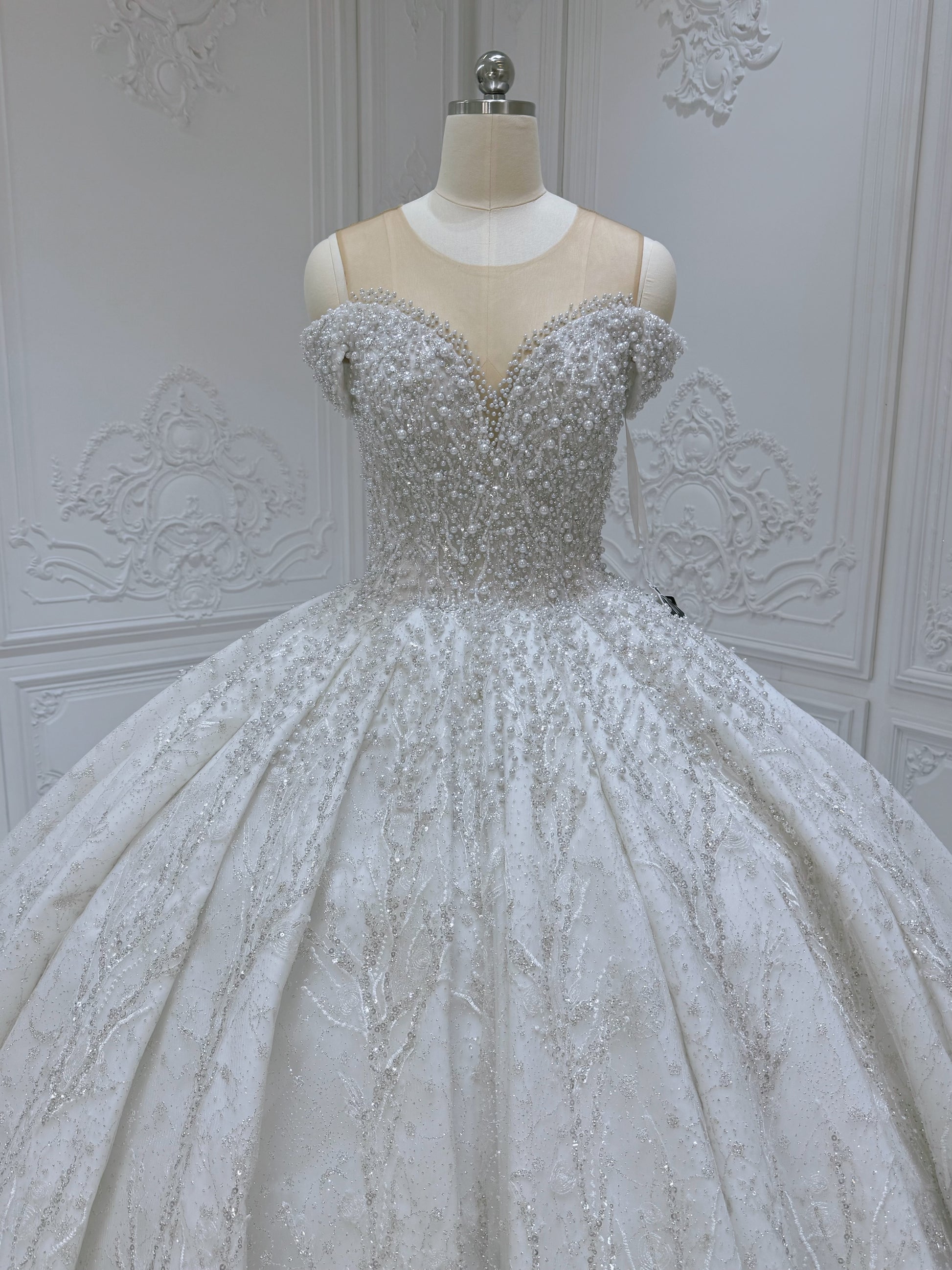 TBC-CM002  Custom-made luxury pearl with beading lace princess ballgown royal wedding dress - Ting's Bridal Collection