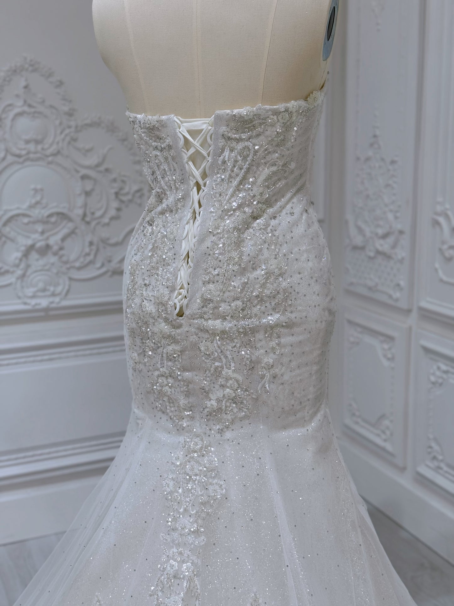 Stock Clearance! Bridal size 12! Luxury beading sparkling trumpet wedding dress