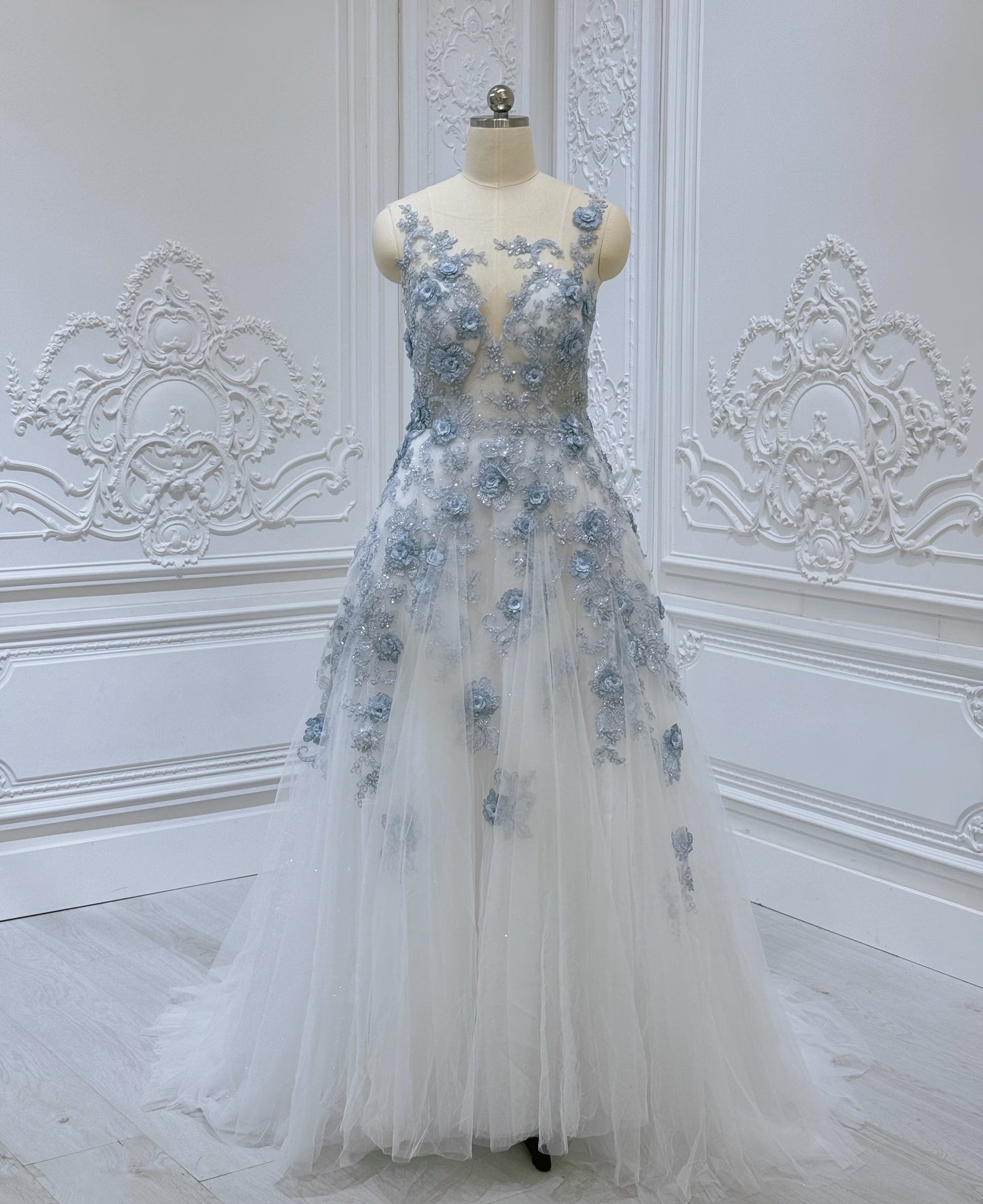 TBC-CM35 Custom-made blue 3D floral appliqué embroidered sparkling Aline wedding dress