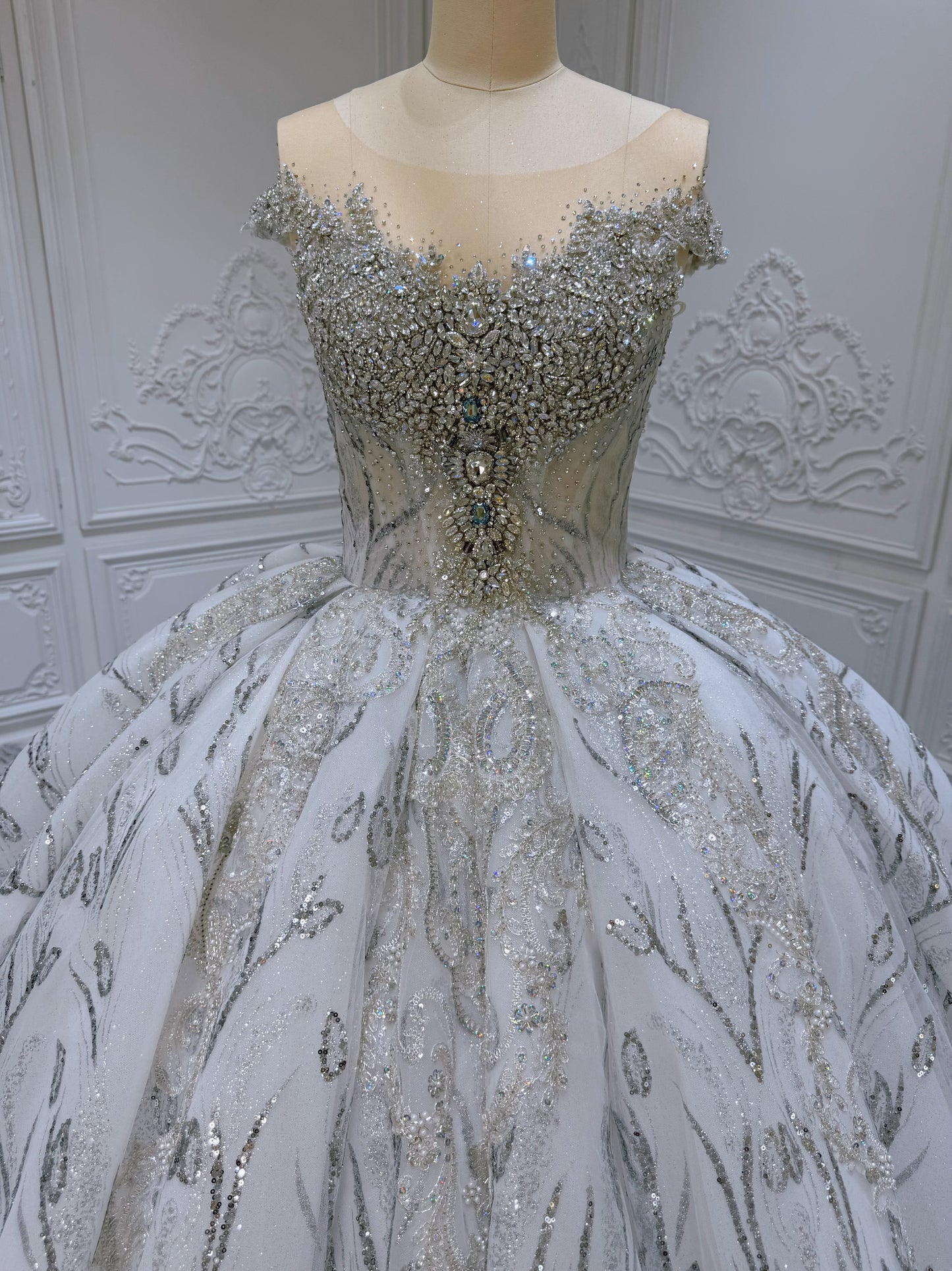 Stock Clearance! Bridal Size 10! Grey crystal beaded cap sleeve sparkling white&silver princess ballgown royal wedding dress