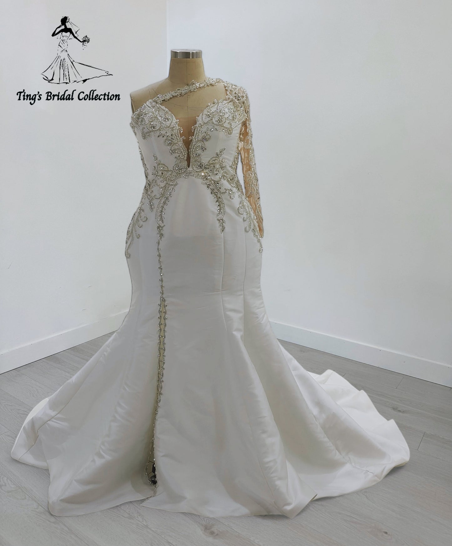 TBC-CM30 Custom-made luxury beading crossed one shoulder with long sleeve 2 in 1 style royal wedding dress with detachable skirt