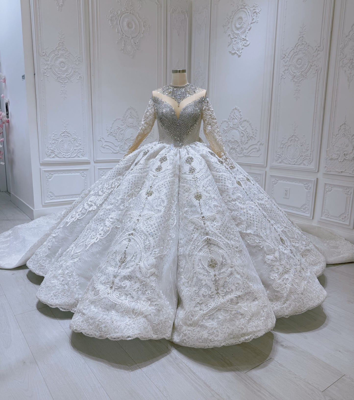 Stock Clearance! Bridal Size 12! Luxury crystal beaded with lace embroidered sparkling long sleeve high neck royal wedding dress