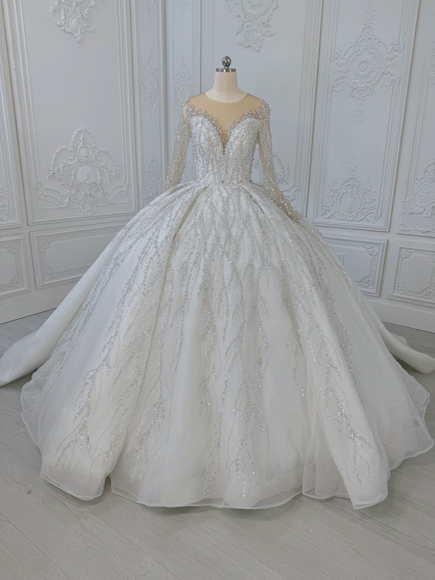 TMC-CM47 Custom-made luxury pearl with beading lace long sleeve 2 in 1 Ballgown&mermaid royal wedding dress