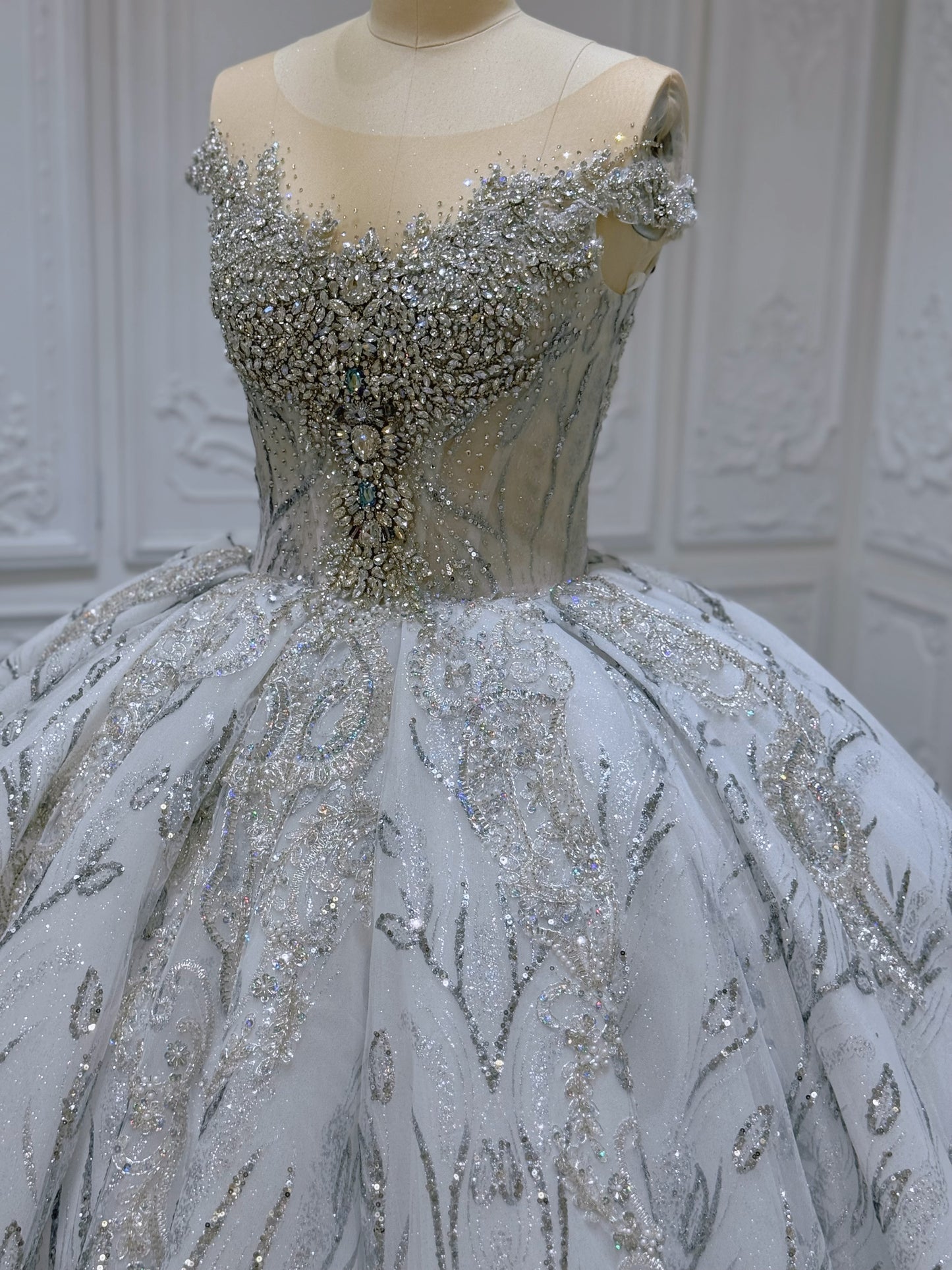 Stock Clearance! Bridal Size 10! Grey crystal beaded cap sleeve sparkling white&silver princess ballgown royal wedding dress