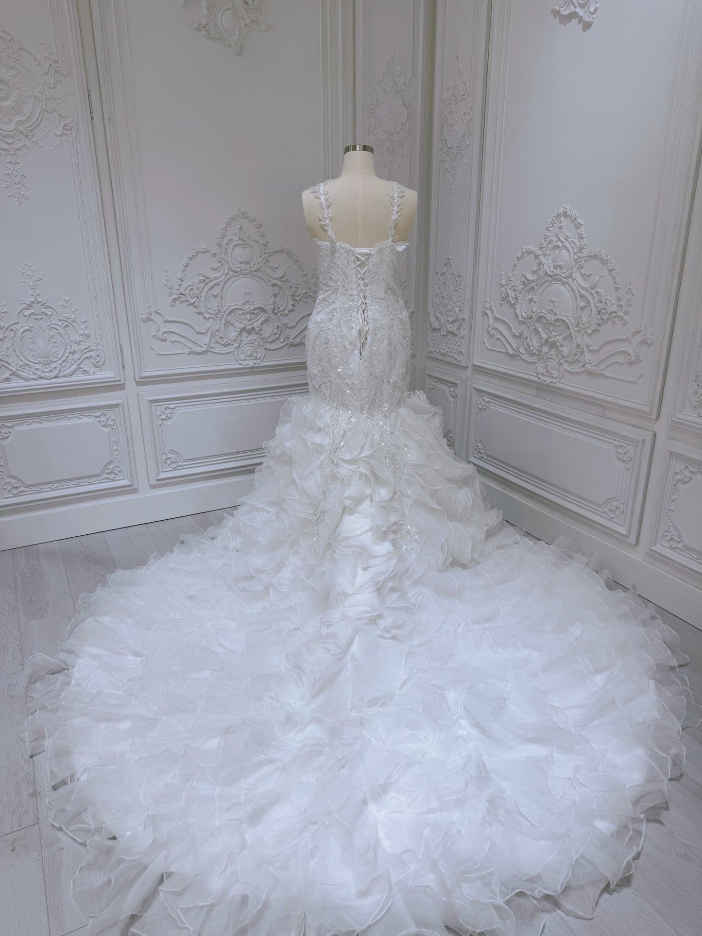 Stock Clearance! Bridal size 14! Custom-made beading lace sweetheart mermaid wedding dress with ruffled skirt