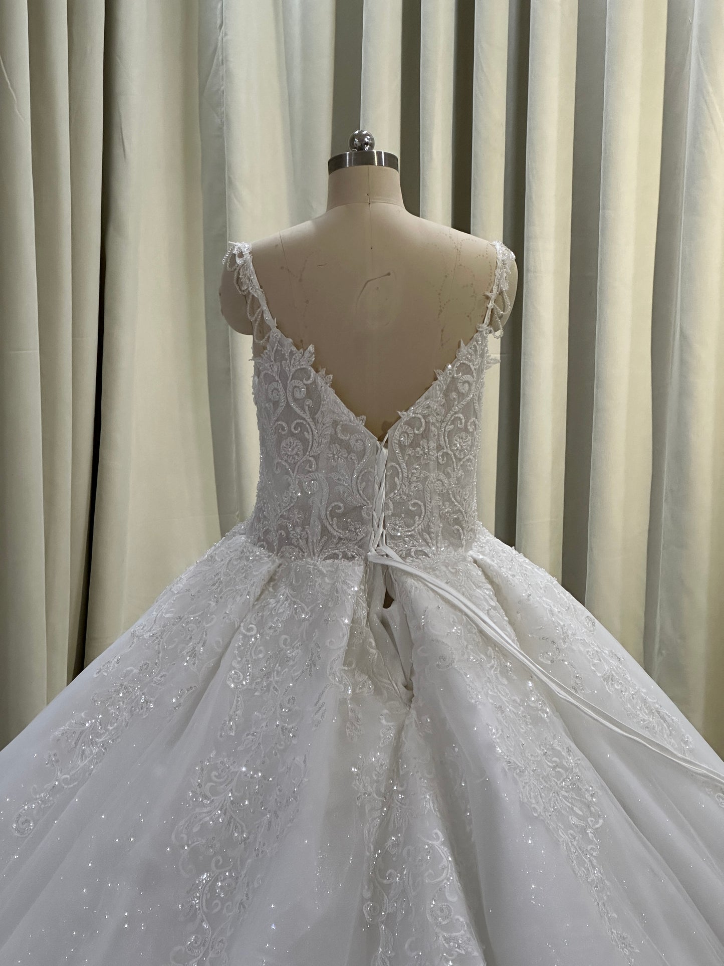 TBC-CM008  Custom-made Deep V lace embroidered sparkling royal ballgown wedding dress - Ting's Bridal Collection