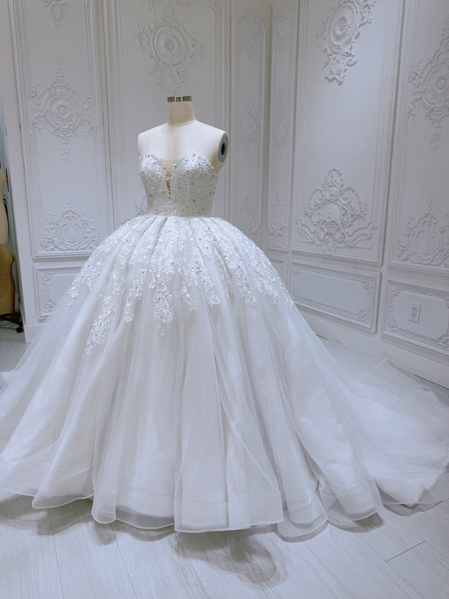 Stock Clearance! Bridal size 12! White floral lace embroidered high neck long sleeve princess ballgown royal wedding dress