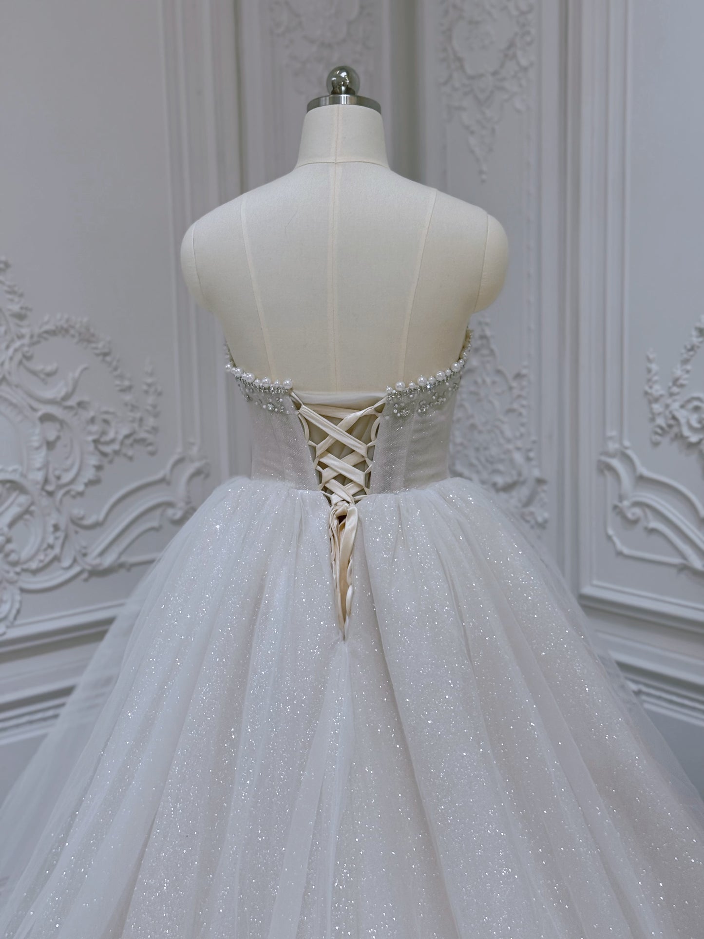 Stock Clearance! Strapless Ivory sparkling tulle Aline/ballgown wedding dress