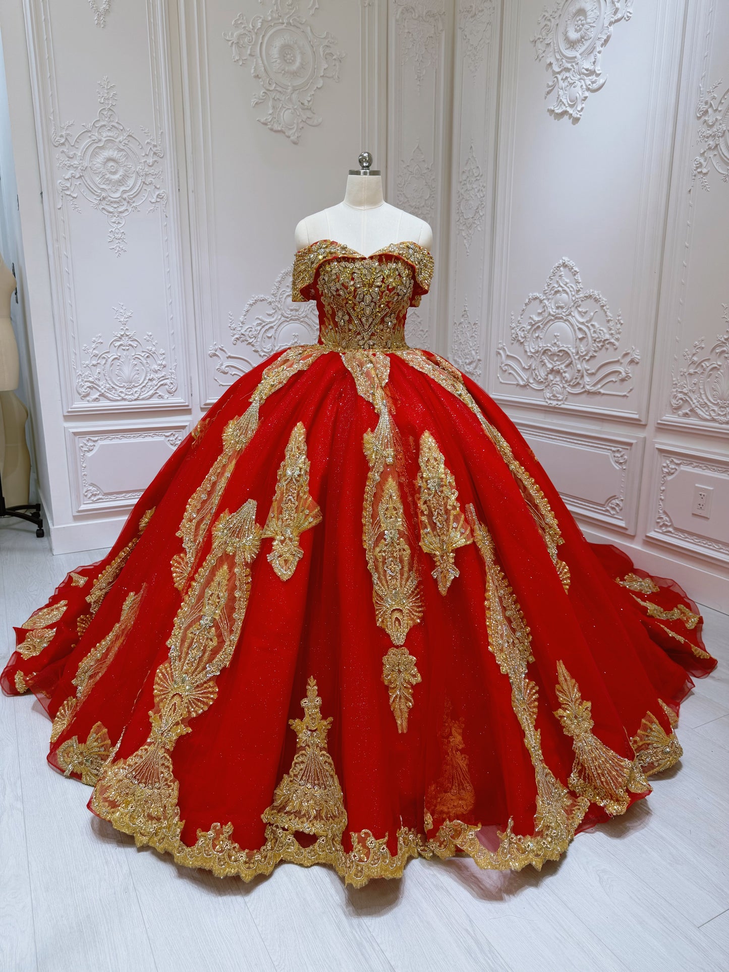 TBC-2IN1-037 Custom-made luxury beading red and gold princess ballgown royal wedding dress with detachable skirt