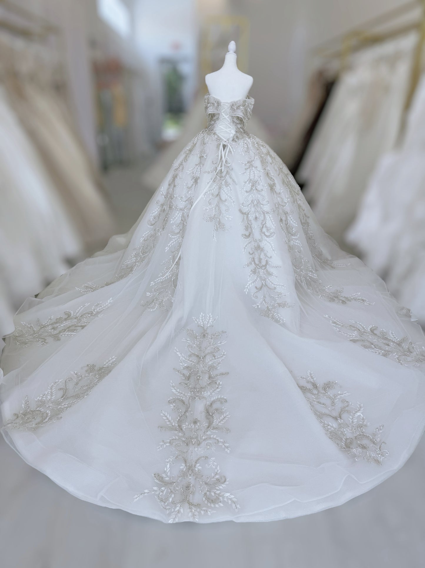 TBC-CM013 Made to order beading 3D lace embroidered off the shoulder princess ballgown fairy wedding dress