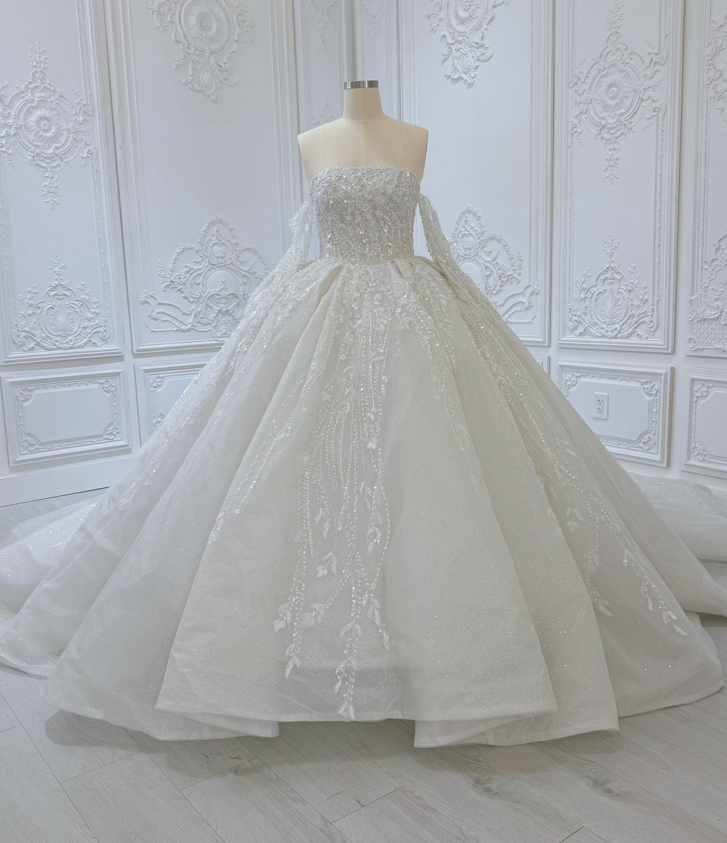 TBC-B003 Off white 3D floral lace embroidered princess ballgown fairy wedding dress