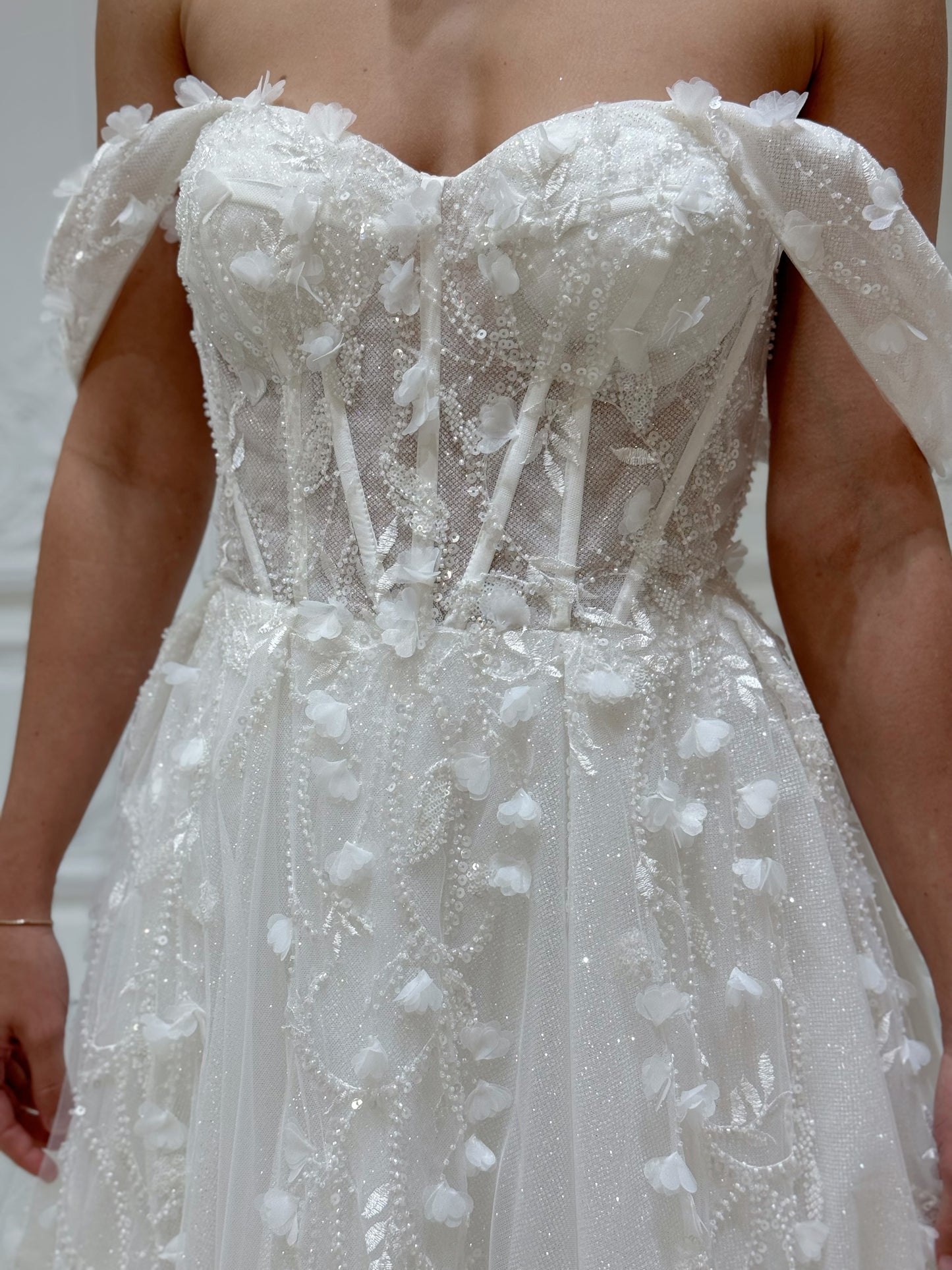 TBC-CM54 Custom-made 3D floral beading sparkling Aline wedding dress