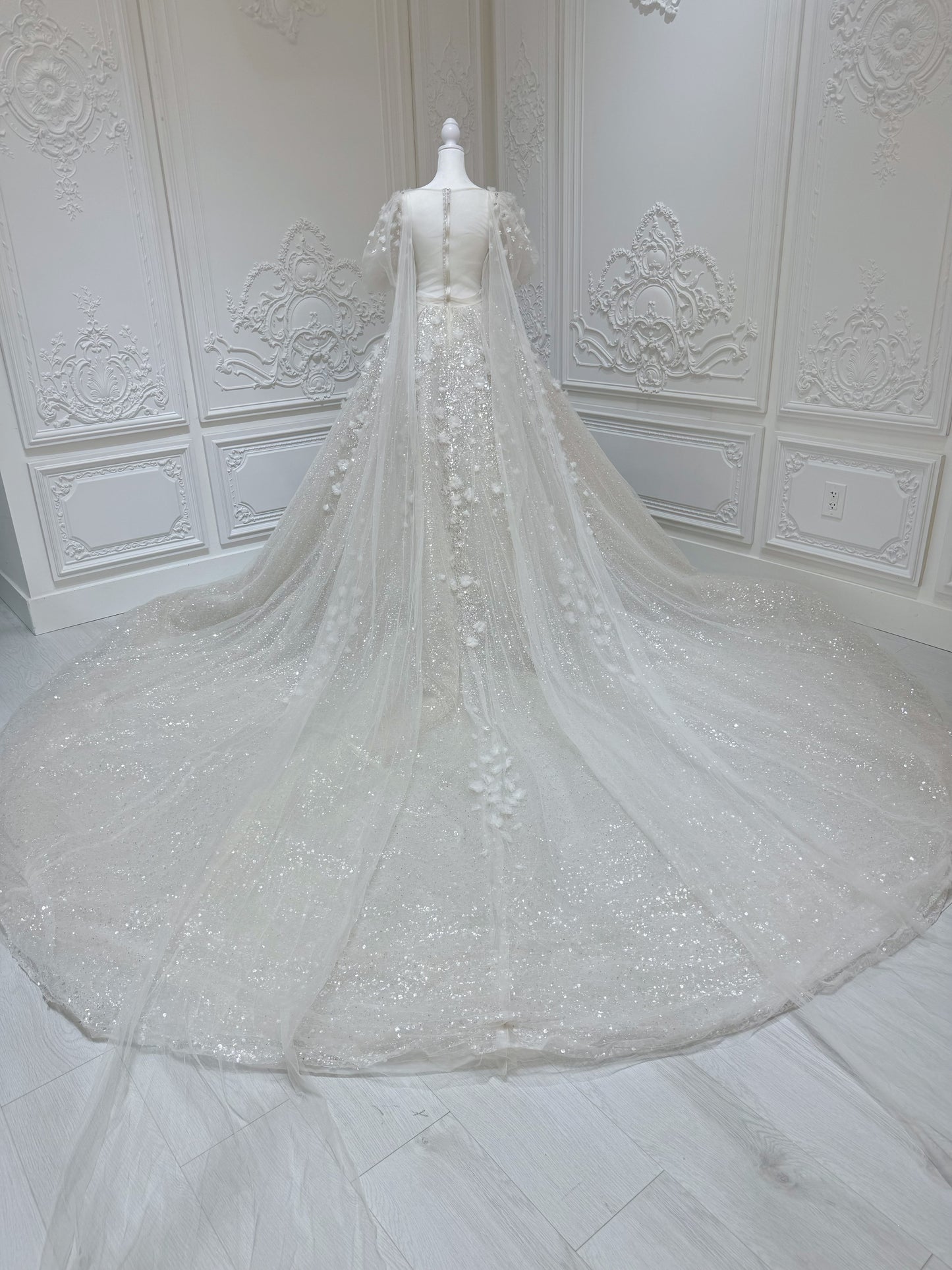 Stock Clearance! Floor sample Bridal Size 2! Custom-made sparkling beading with 3D floral puffy short sleeve ivory Aline fairy wedding dress