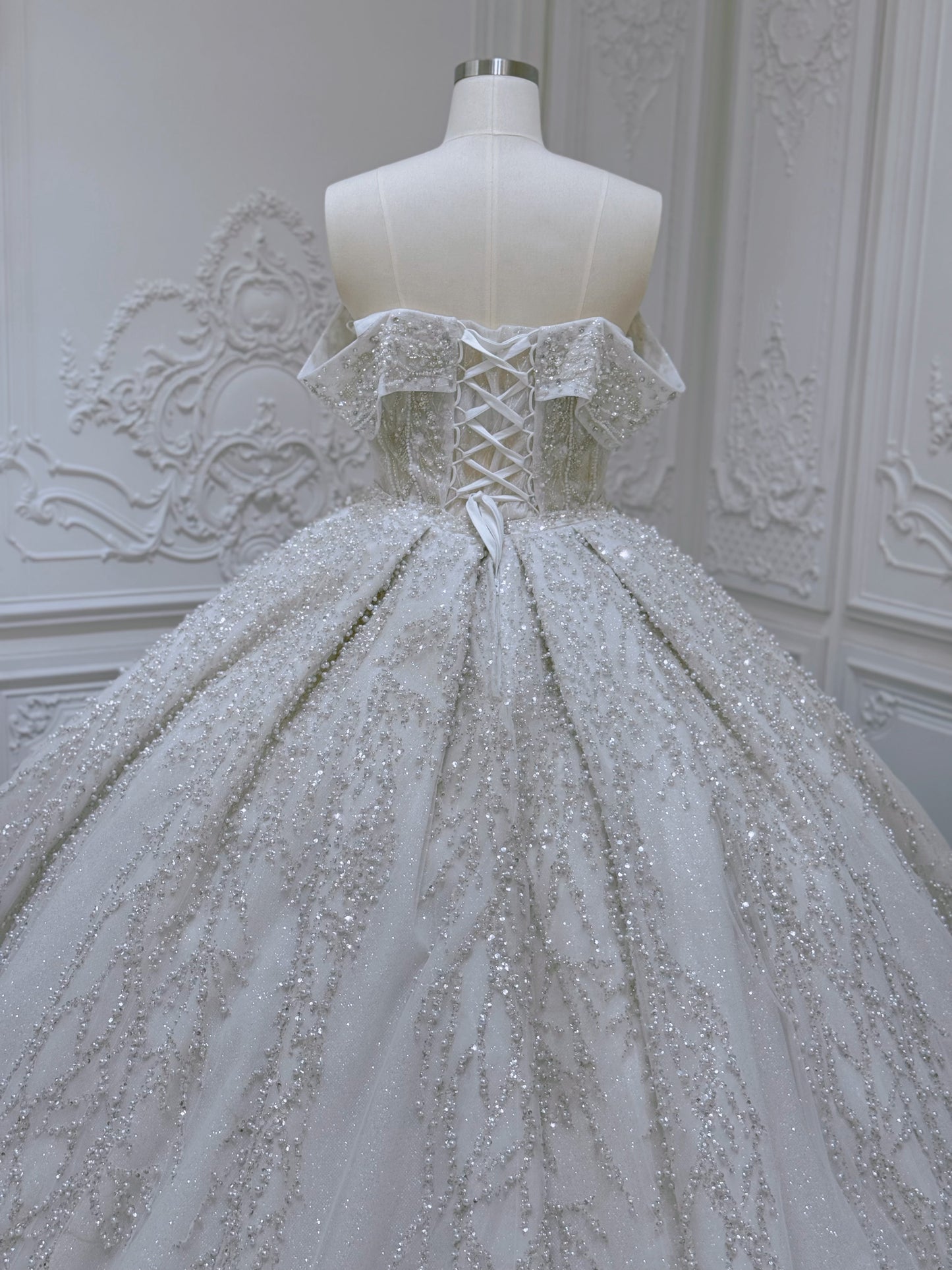 Stock of luxury pearl beaded off the shoulder princess ballgown royal wedding dress