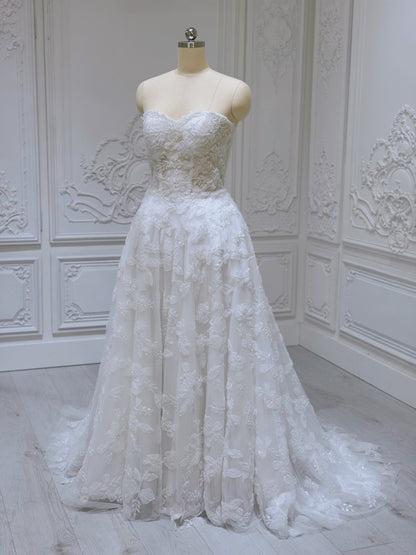 TBC-A036 Stock of beading lace Aline wedding dress