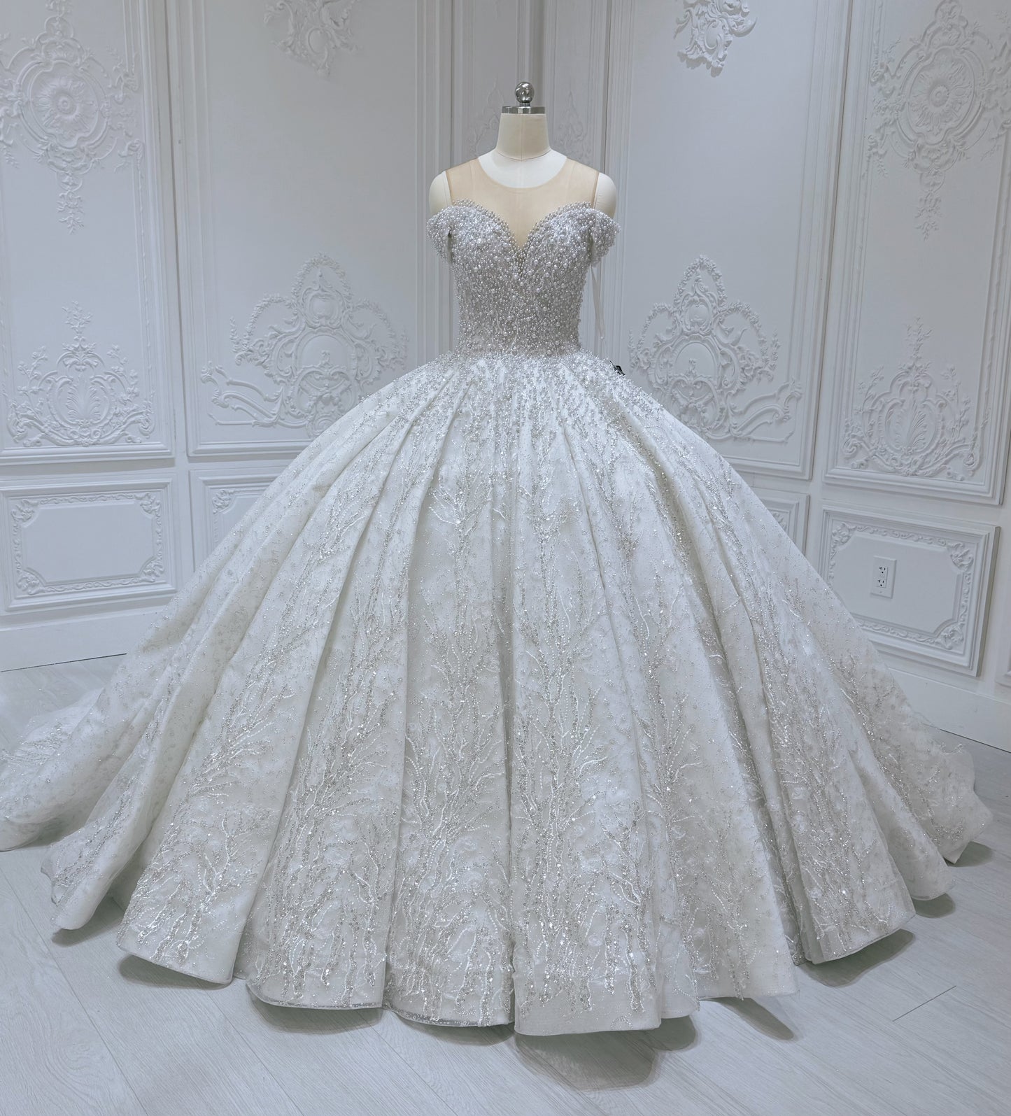 TBC-CM002  Custom-made luxury pearl with beading lace princess ballgown royal wedding dress - Ting's Bridal Collection