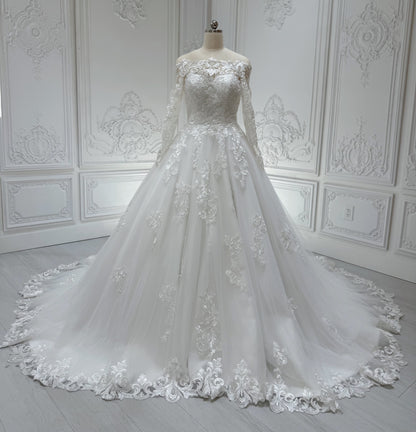 Stock Clearance! Bridal size 4! Custom-made off the shoulder with long sleeve classic lace Aline wedding dress