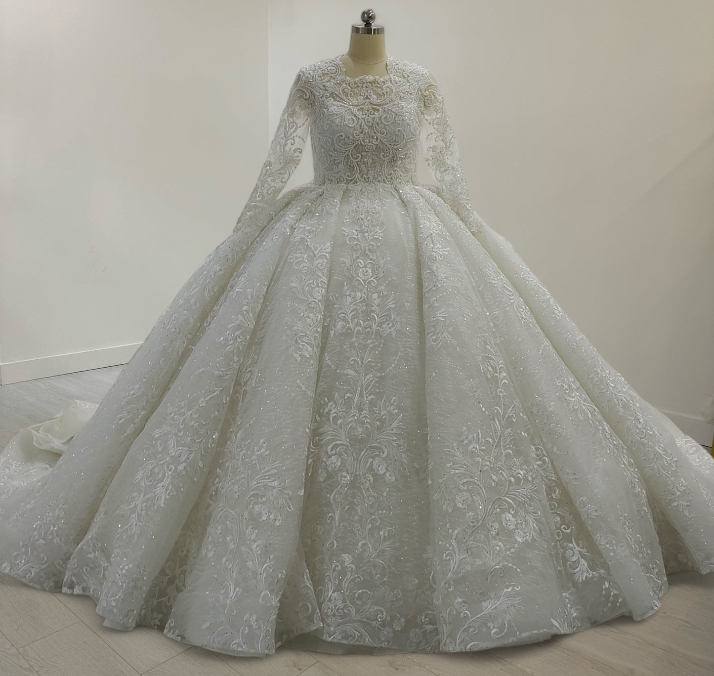 TBC-B053 Made to order luxury lace embroidered long sleeve princess ballgown royal wedding dress