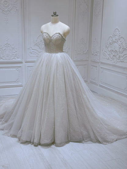 Stock Clearance! Strapless Ivory sparkling tulle Aline/ballgown wedding dress