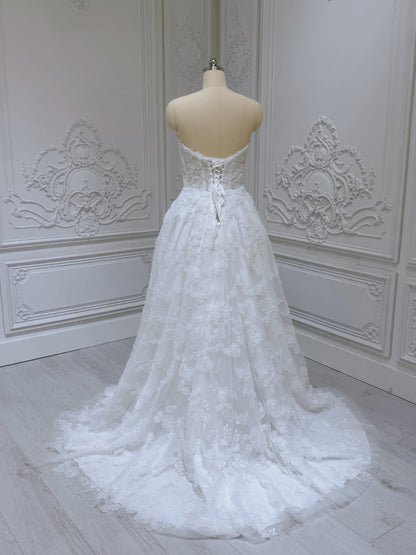 TBC-A036 Stock of beading lace Aline wedding dress