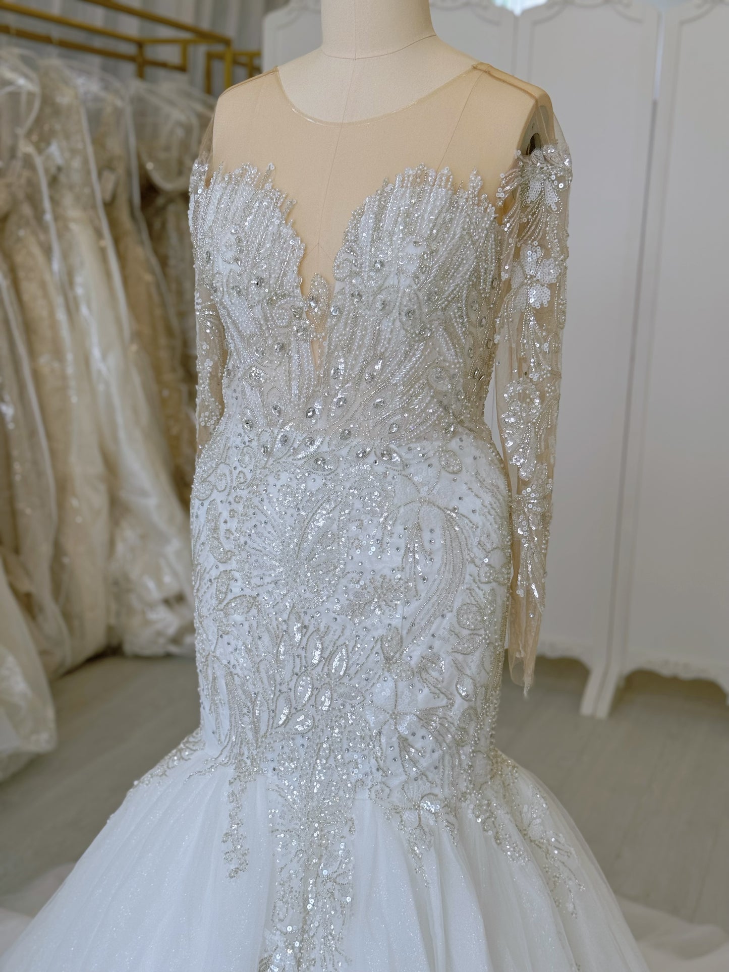 TBC-CM37 Custom-made luxury crystal with beading long sleeve sparkling mermaid wedding dress