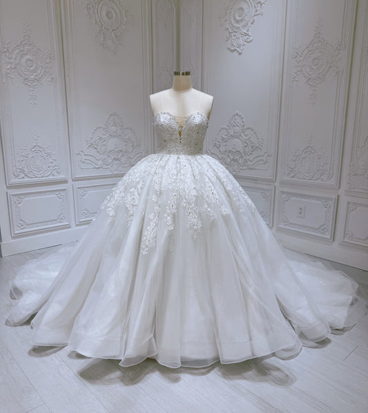 Stock Clearance! Bridal size 10！ Custom-made floral lace embroidered high neck long sleeve princess ballgown royal wedding dress