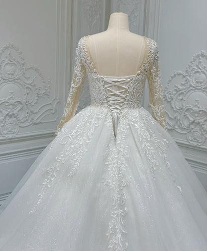 TBC-CM38 Custom-made white color beading&lace embroidered long sleeve classic princess ballgown royal wedding dress