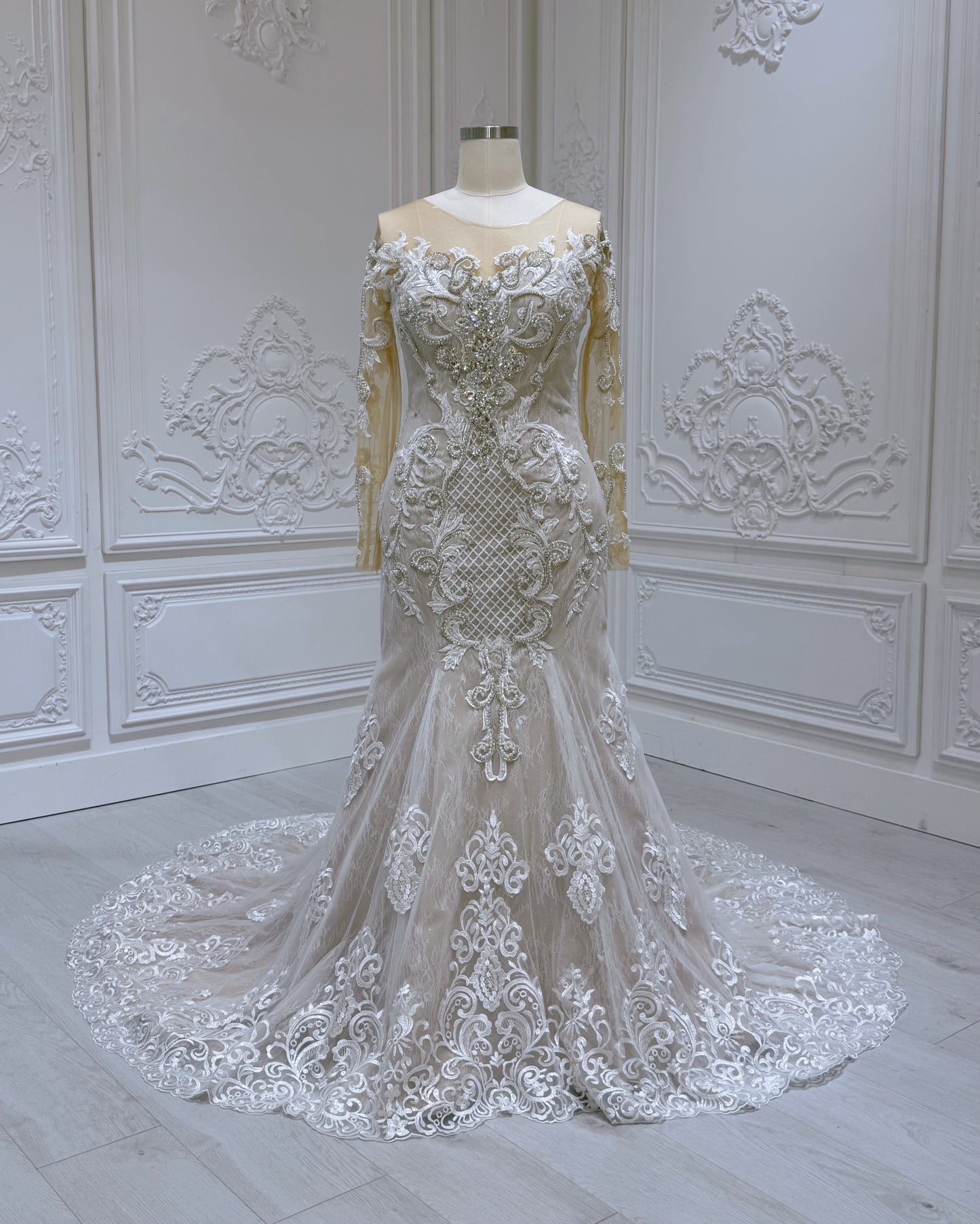 TBC-2IN1-024 Stock of luxury mermaid wedding dress with detachable satin skirt