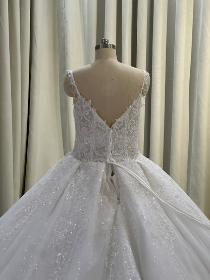 TBC-CM008  Custom-made Deep V lace embroidered sparkling royal ballgown wedding dress - Ting's Bridal Collection