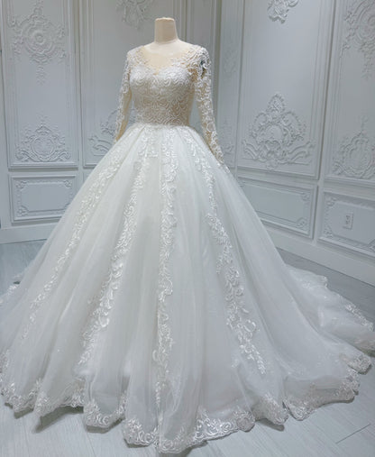 TBC-CM38 Custom-made white color beading&lace embroidered long sleeve classic princess ballgown royal wedding dress