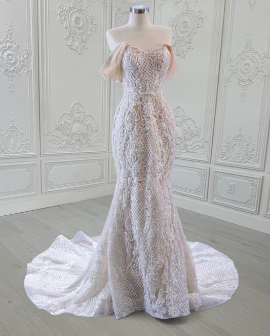 Custom-made champagne color off the shoulder lace embroidered mermaid wedding dress