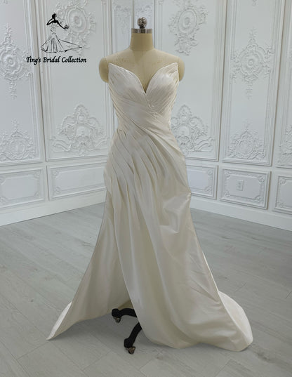Custom-made strapless with V neck pleated white mikado satin 2 in 1 look split trumpet wedding dress with detachable skirt - Ting's Bridal Collection
