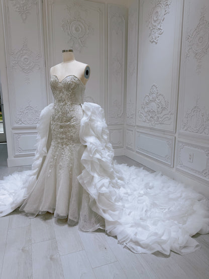 Stock Clearance! Bridal size 12! Custom-made off white beading strapless 2 in 1 look trumpet wedding dress with detachable ruffled skirt