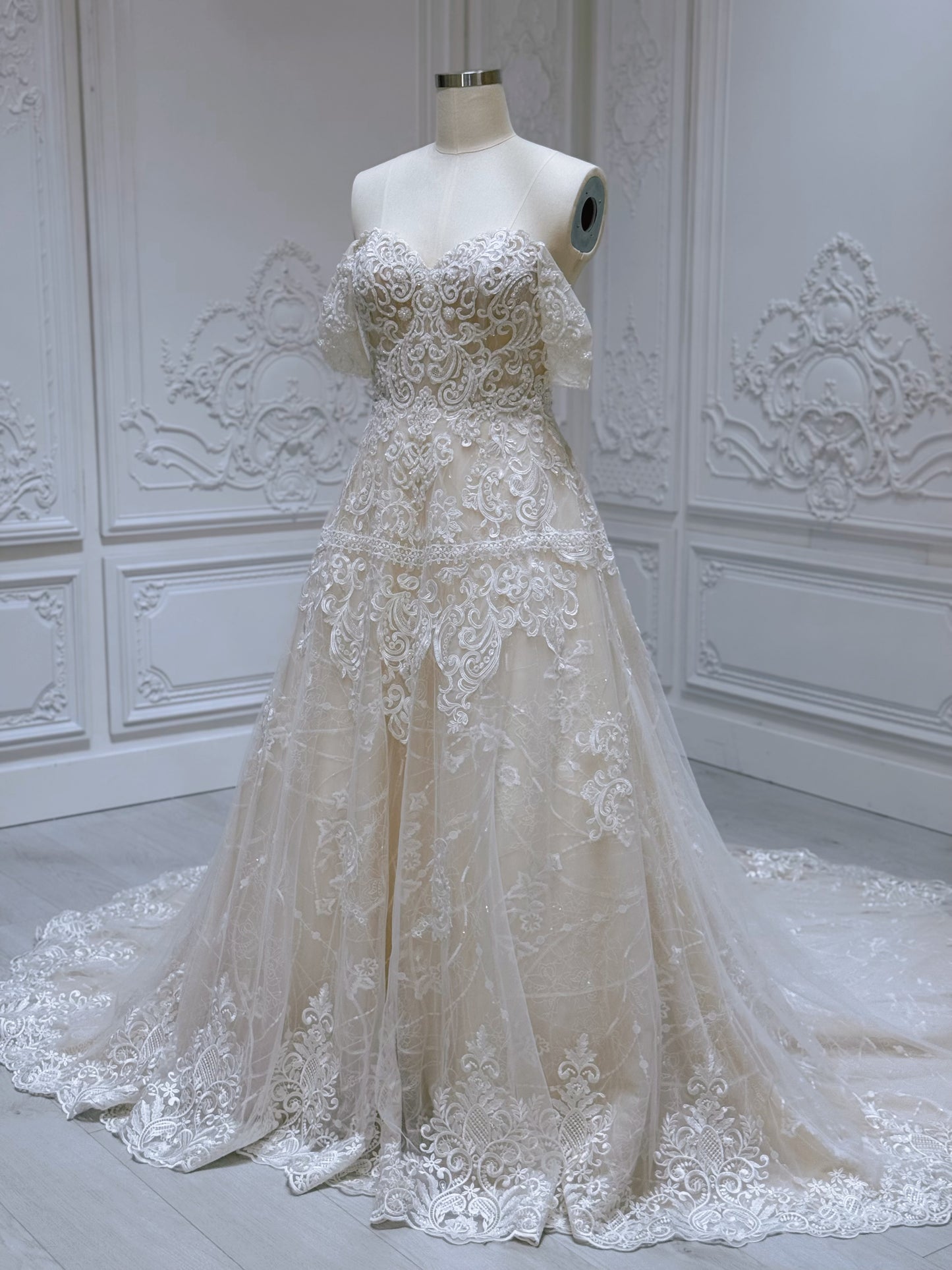 Stock Clearance! Bridal size 12-14! Cream color lace embroidered off the shoulder Aline wedding dress