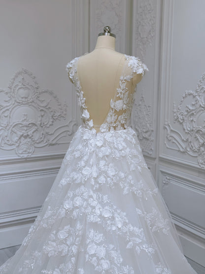 Stock Clearance! Bridal size 12! White 3D floral Deep V with cap sleeve Aline beach/outdoor wedding dress