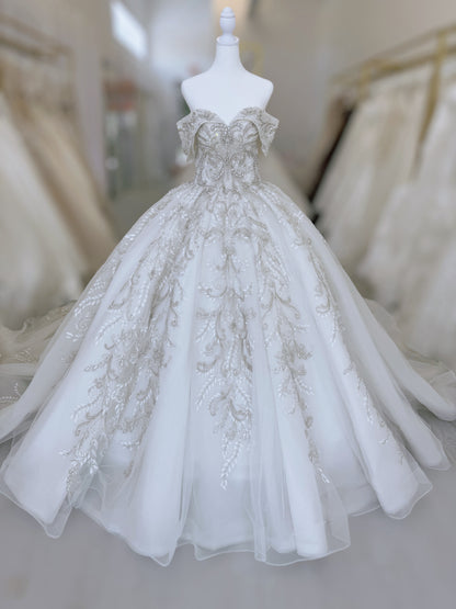 TBC-CM013 Made to order beading 3D lace embroidered off the shoulder princess ballgown fairy wedding dress
