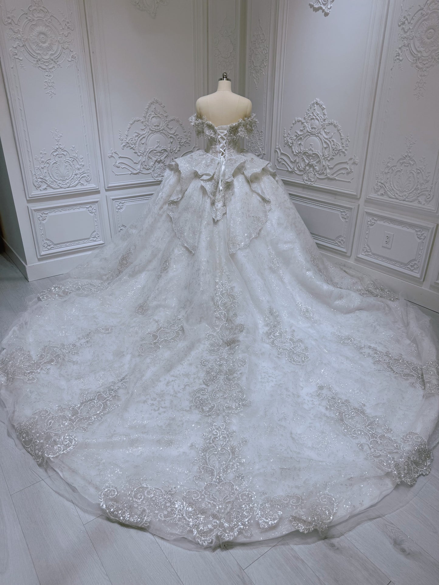 TBC-B042 Sparkling off the shoulder princess ballgown royal wedding dress