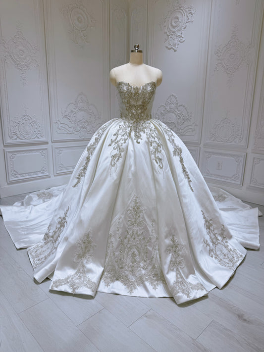 Stock of white luxury beading sparkling satin ballgown royal wedding dress